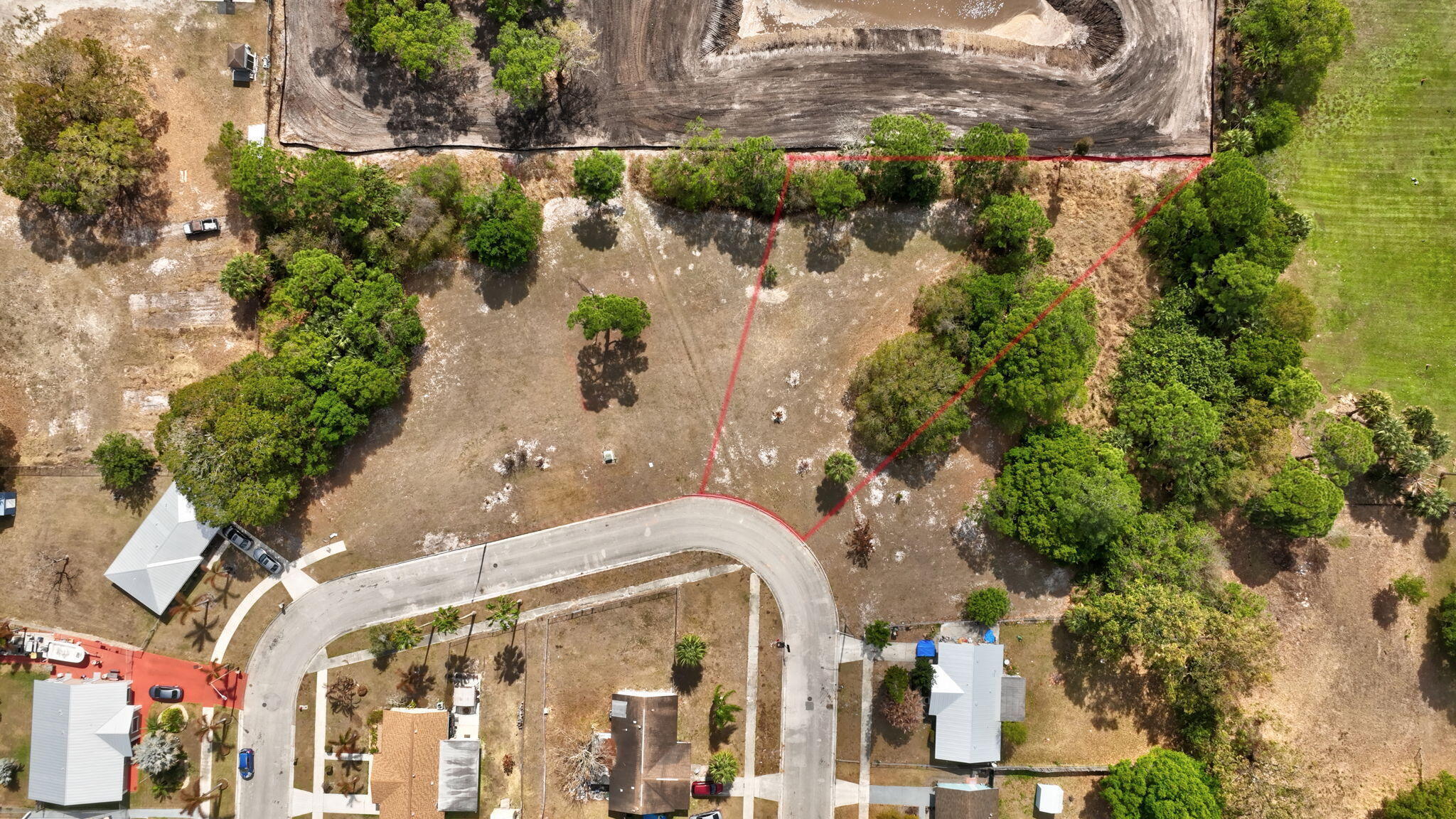 PINECREST ESTATES - Land