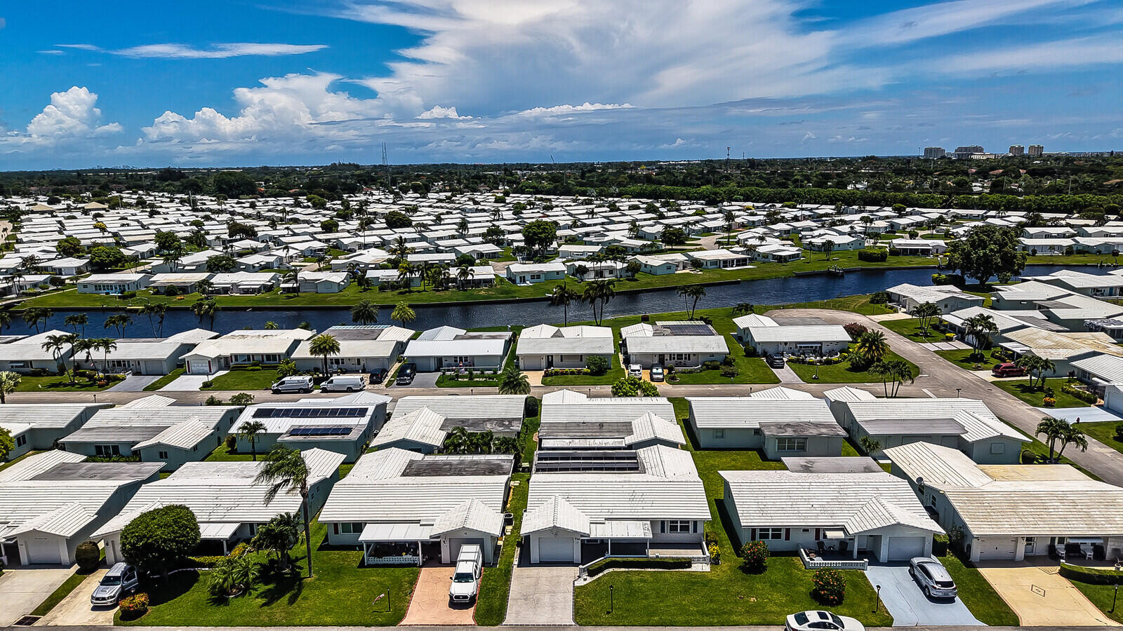 PALM BEACH LEISUREVILLE SEC 9 - Residential