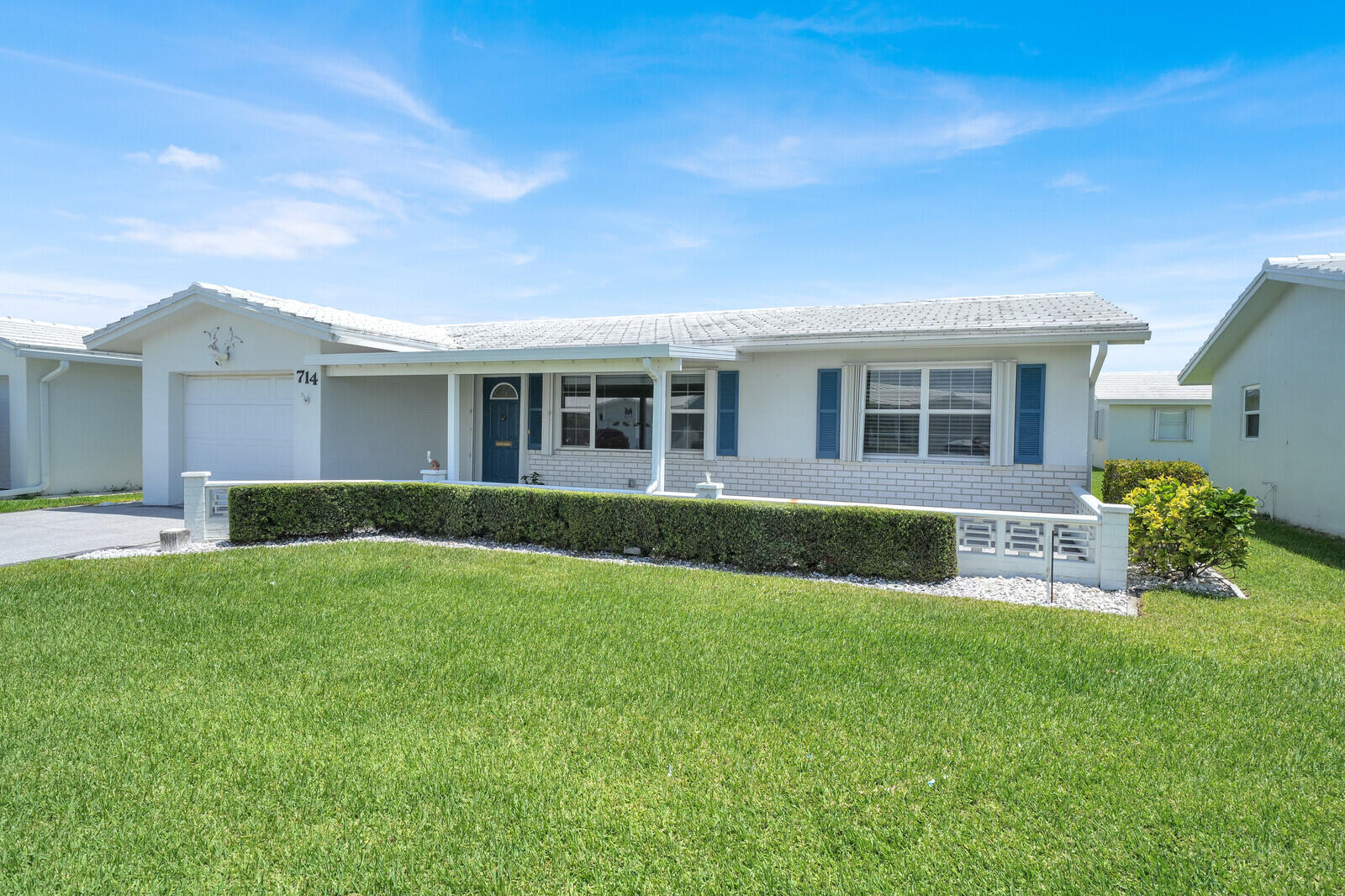PALM BEACH LEISUREVILLE SEC 9 - Residential