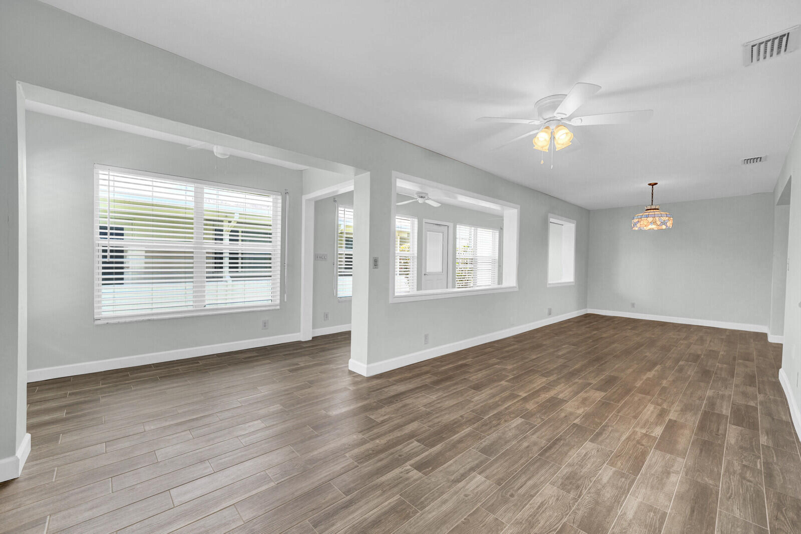 PALM BEACH LEISUREVILLE SEC 9 - Residential
