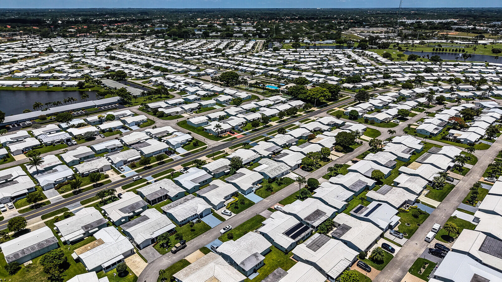 PALM BEACH LEISUREVILLE SEC 9 - Residential