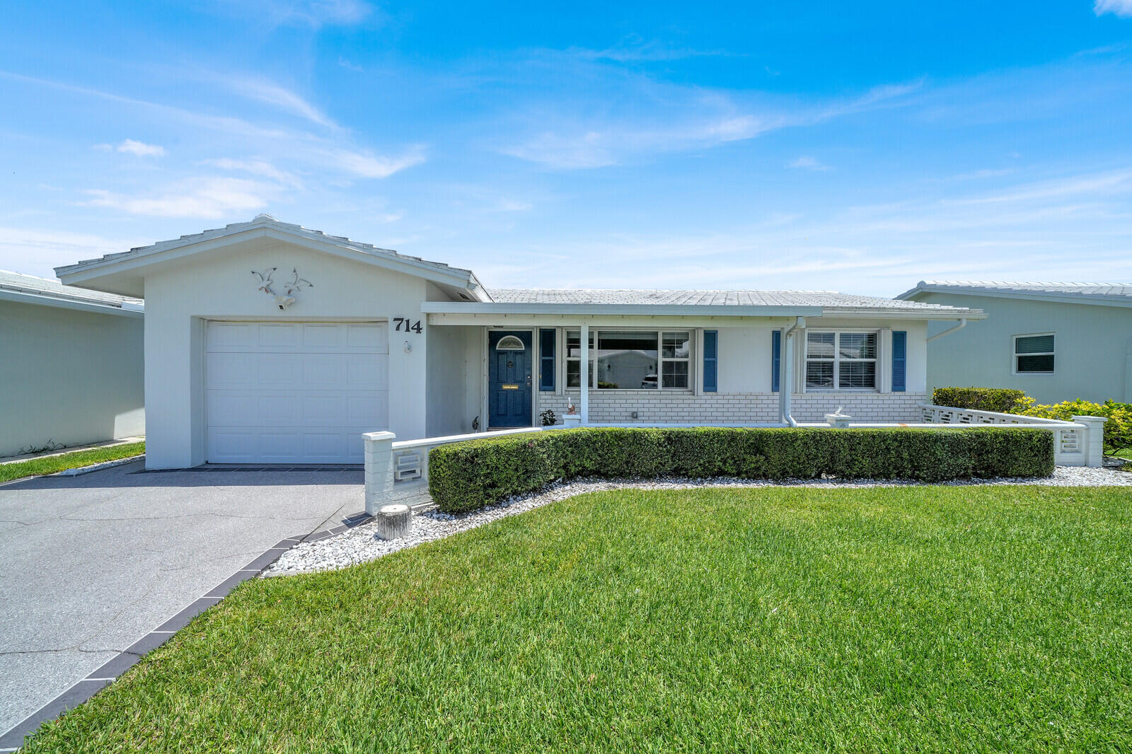 PALM BEACH LEISUREVILLE SEC 9 - Residential