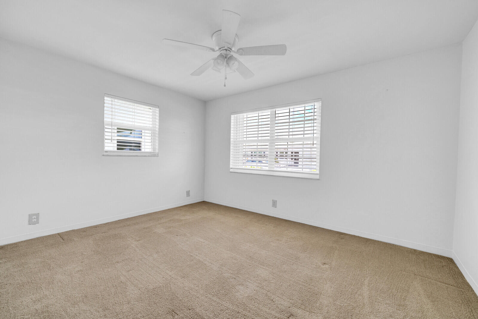 PALM BEACH LEISUREVILLE SEC 9 - Residential