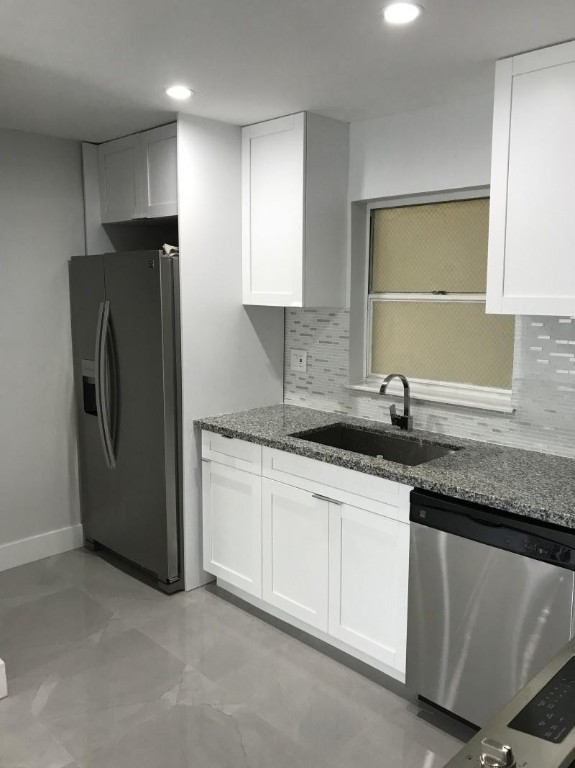 VILLAGE AT DADELAND CONDO - Residential