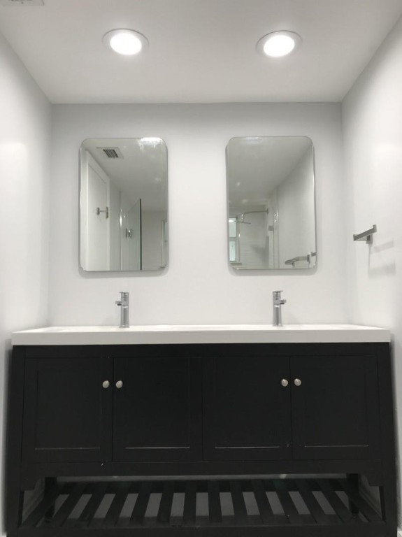 VILLAGE AT DADELAND CONDO - Residential
