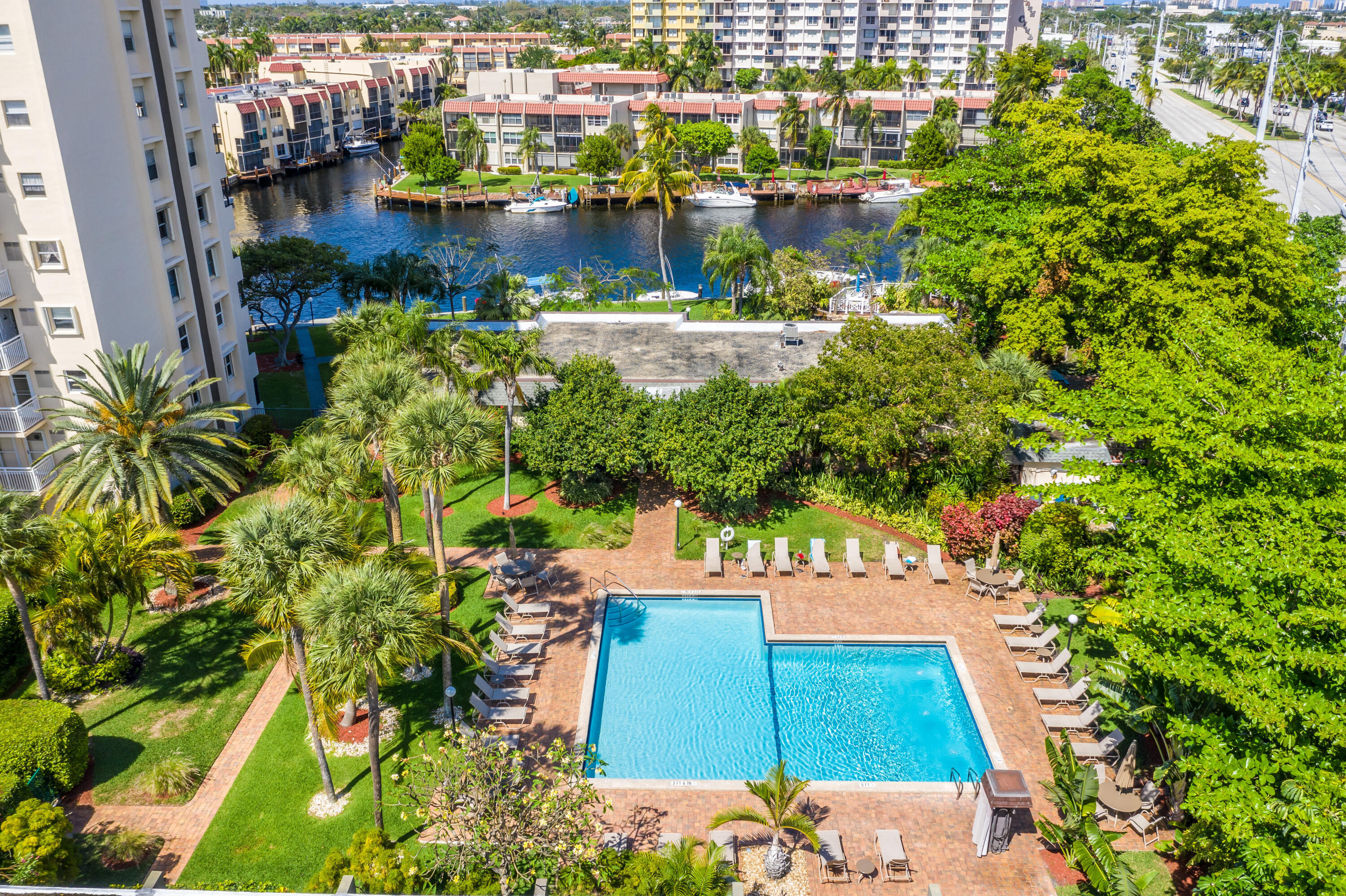 WATERFORD POINT CONDO - Residential Lease
