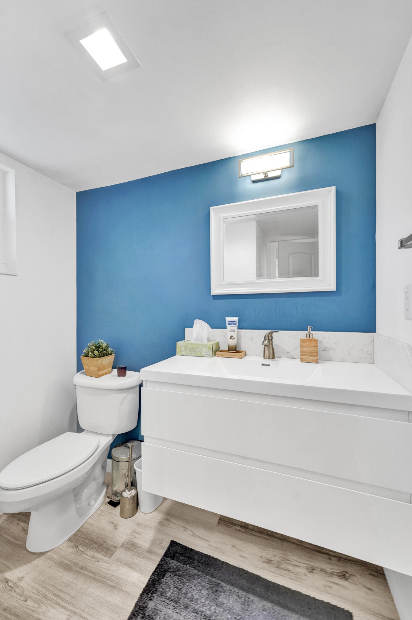 WATERFORD POINT CONDO - Residential Lease