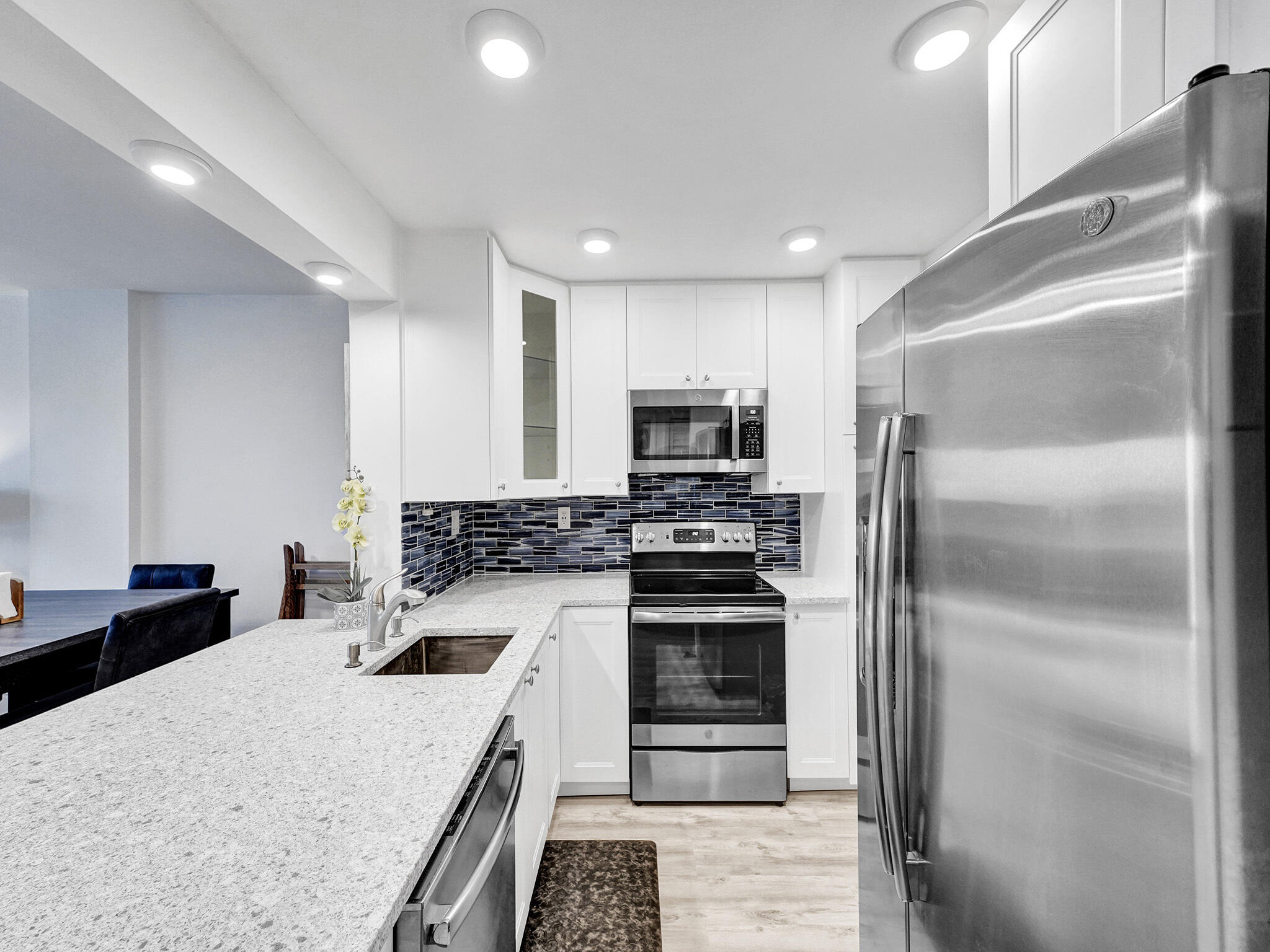 WATERFORD POINT CONDO - Residential Lease