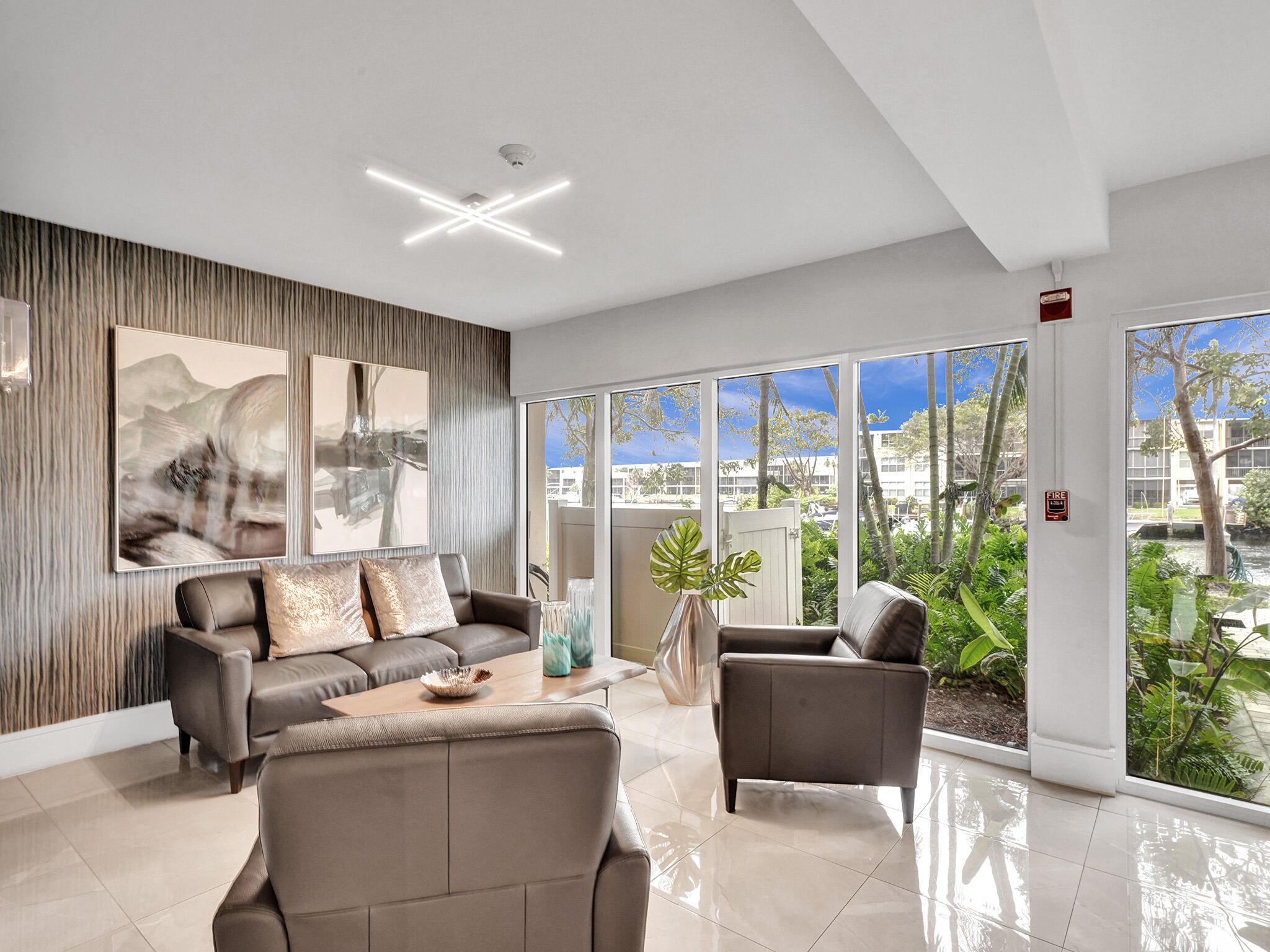 WATERFORD POINT CONDO - Residential Lease