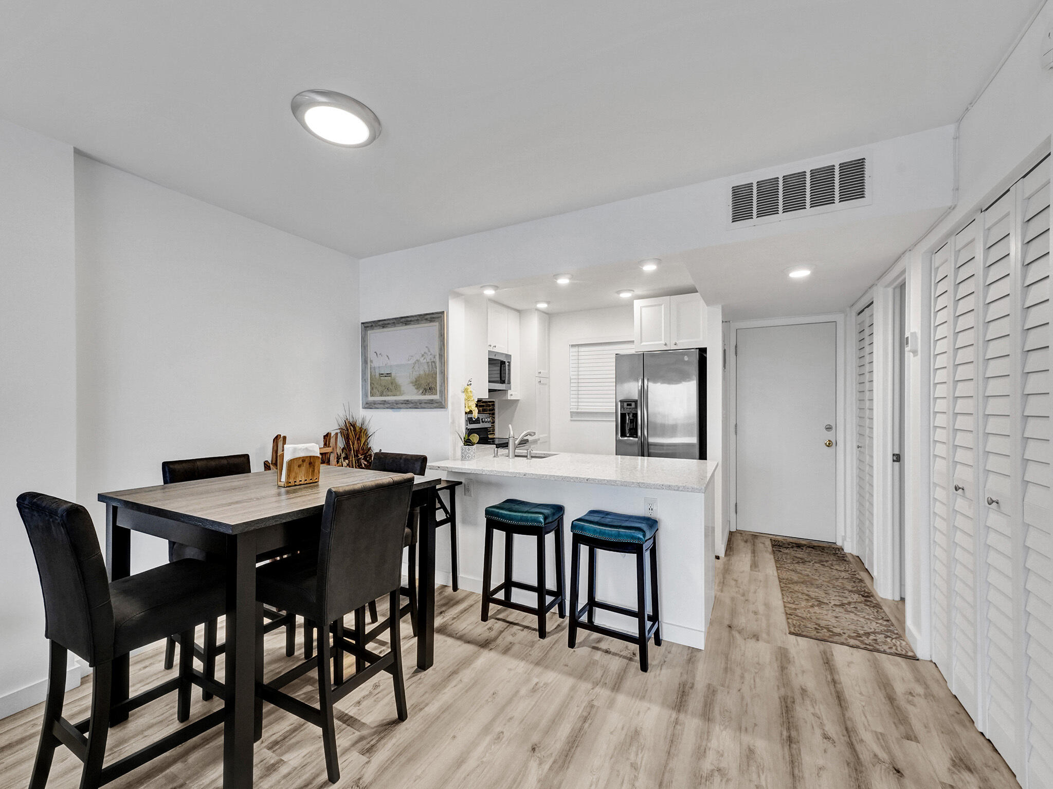 WATERFORD POINT CONDO - Residential Lease