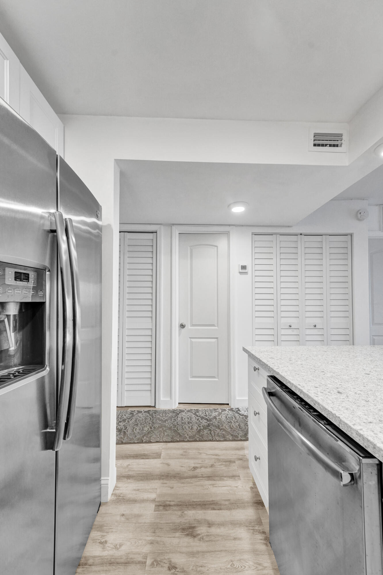 WATERFORD POINT CONDO - Residential Lease