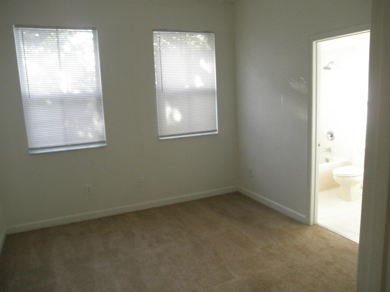 SHOMA TOWNHOMES AT ROYAL PALM BEACH CONDO - Residential Lease