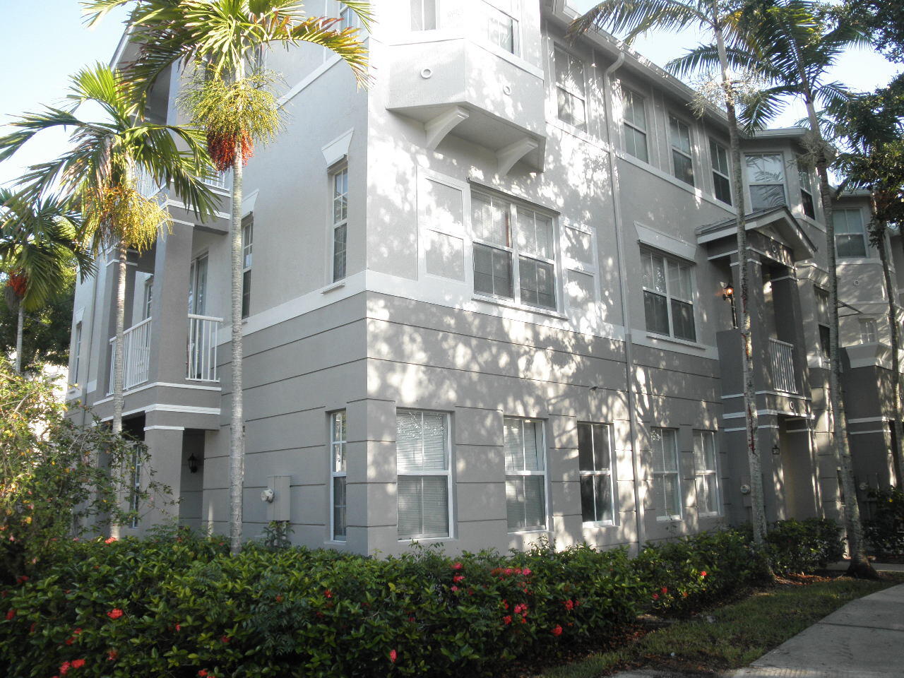 SHOMA TOWNHOMES AT ROYAL PALM BEACH CONDO - Residential Lease