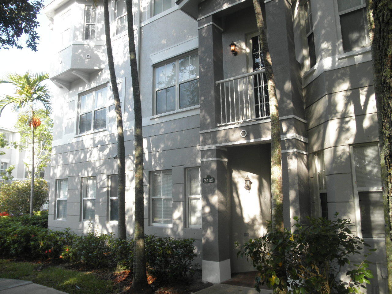 SHOMA TOWNHOMES AT ROYAL PALM BEACH CONDO - Residential Lease