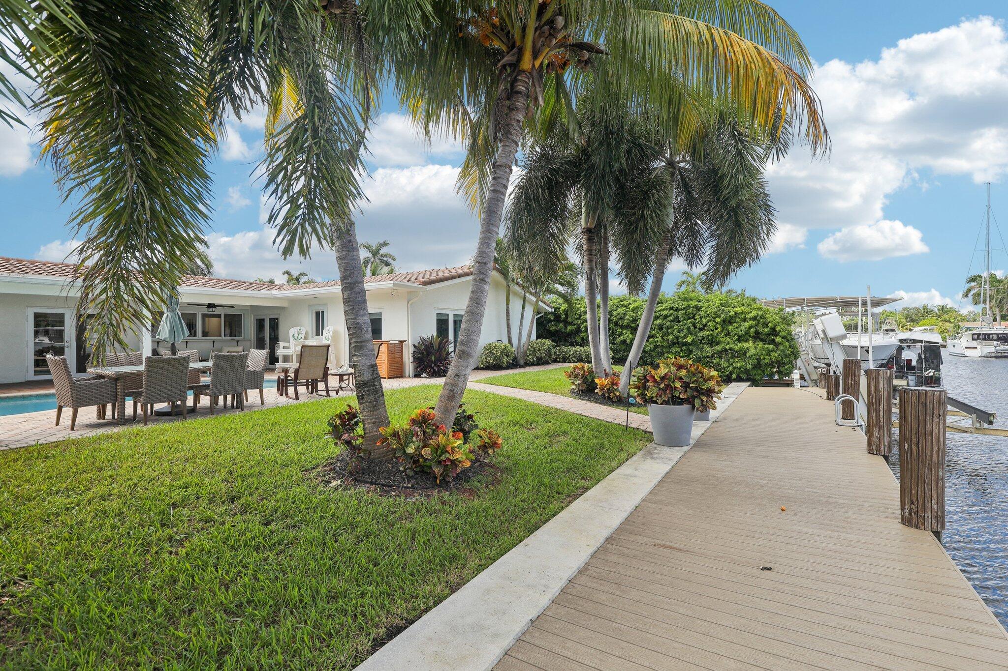 HARBOR VILLAGE SEC - Residential