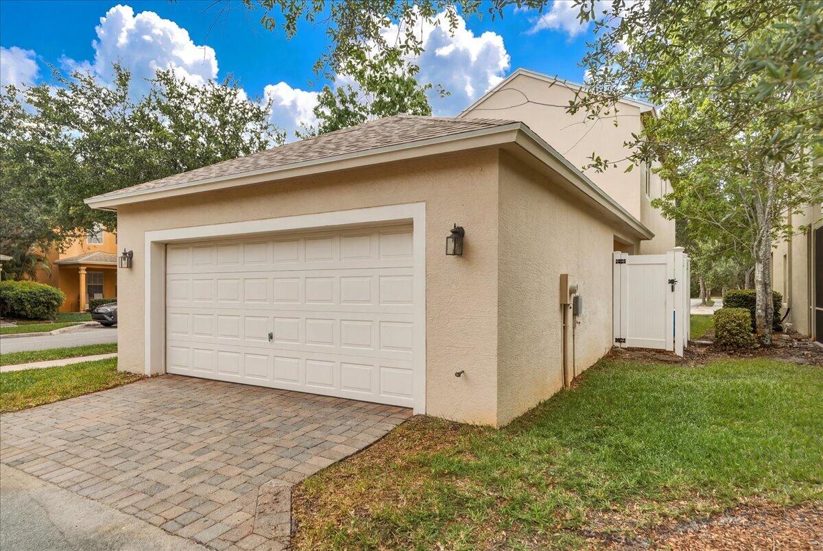 EAST LAKE VILLAGE NO 3 - Residential