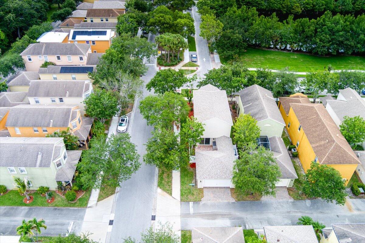 EAST LAKE VILLAGE NO 3 - Residential