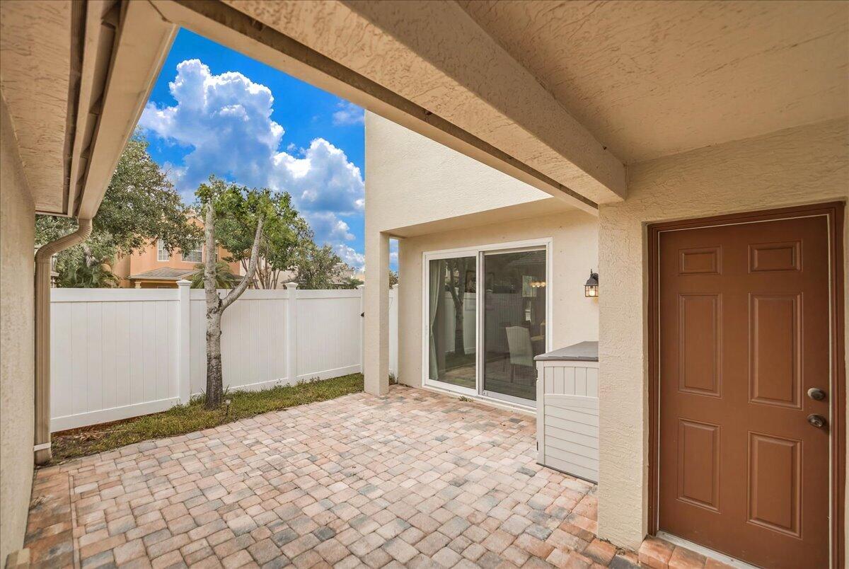 EAST LAKE VILLAGE NO 3 - Residential