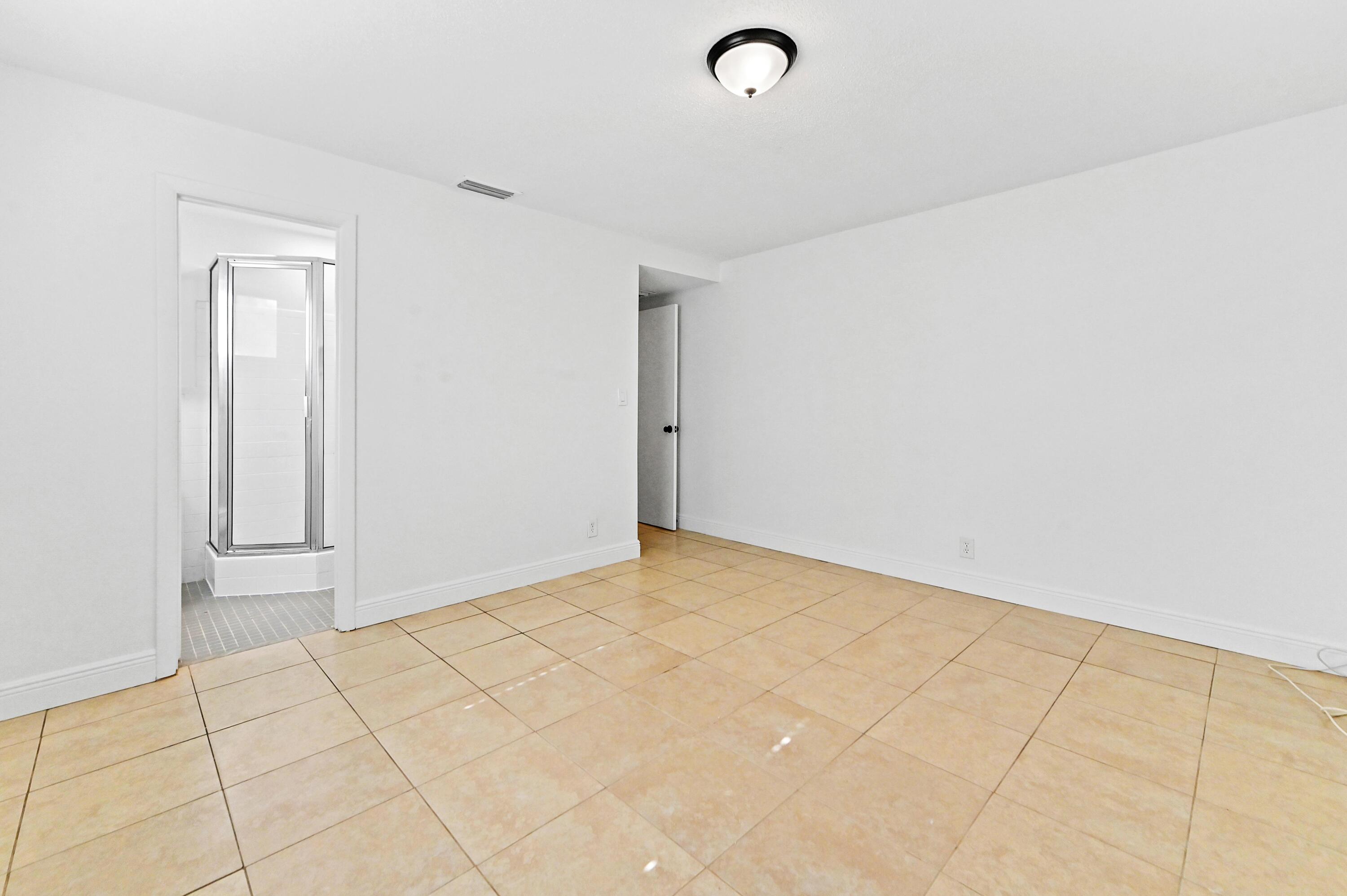 ORIOLE MARGATE SEC 1 - Residential