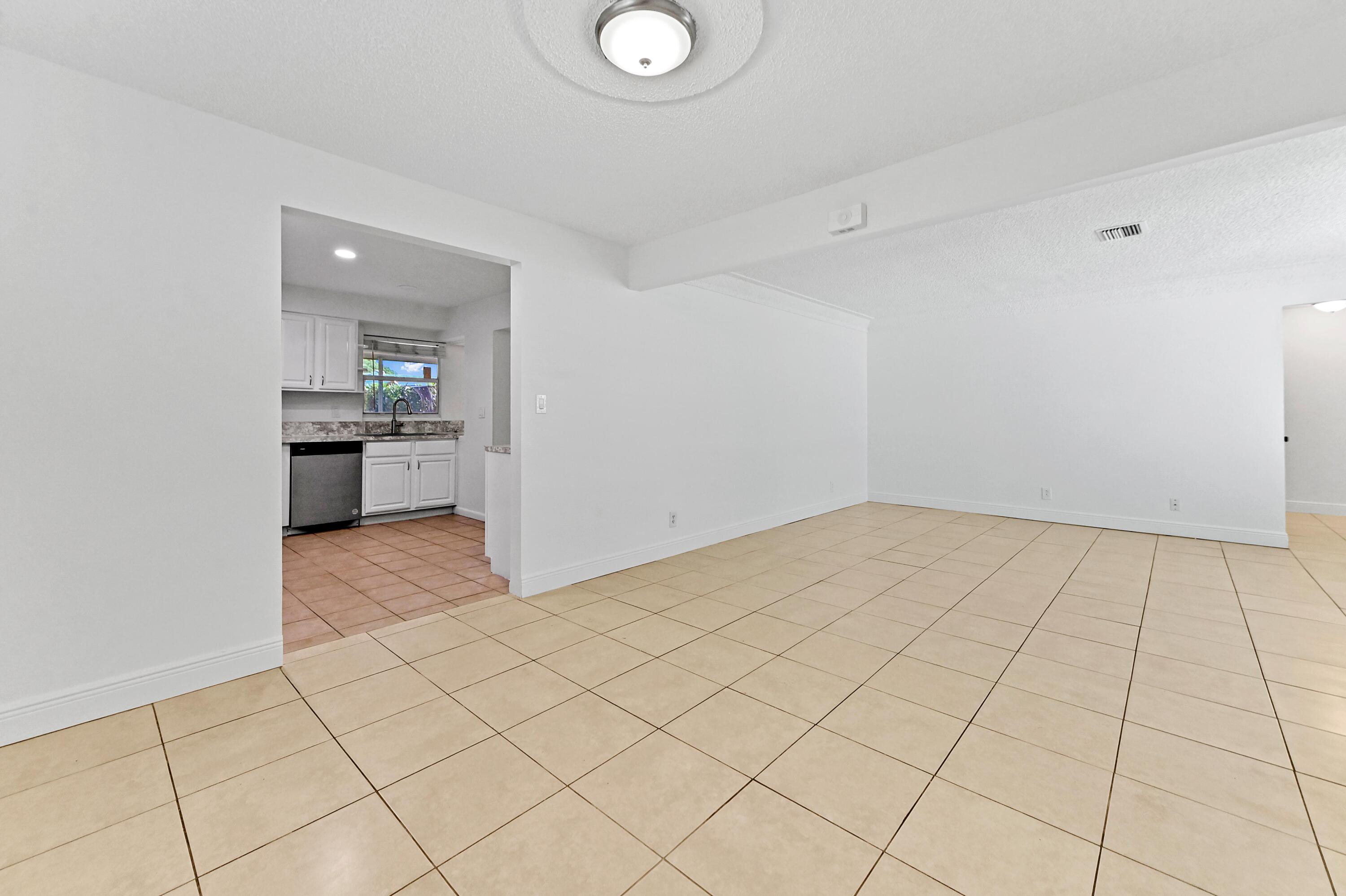 ORIOLE MARGATE SEC 1 - Residential
