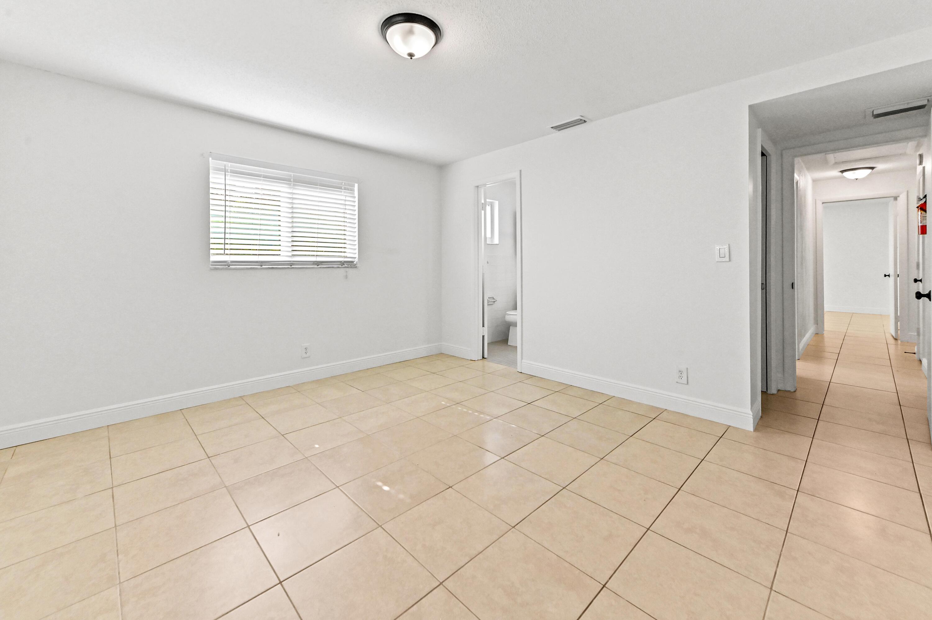 ORIOLE MARGATE SEC 1 - Residential