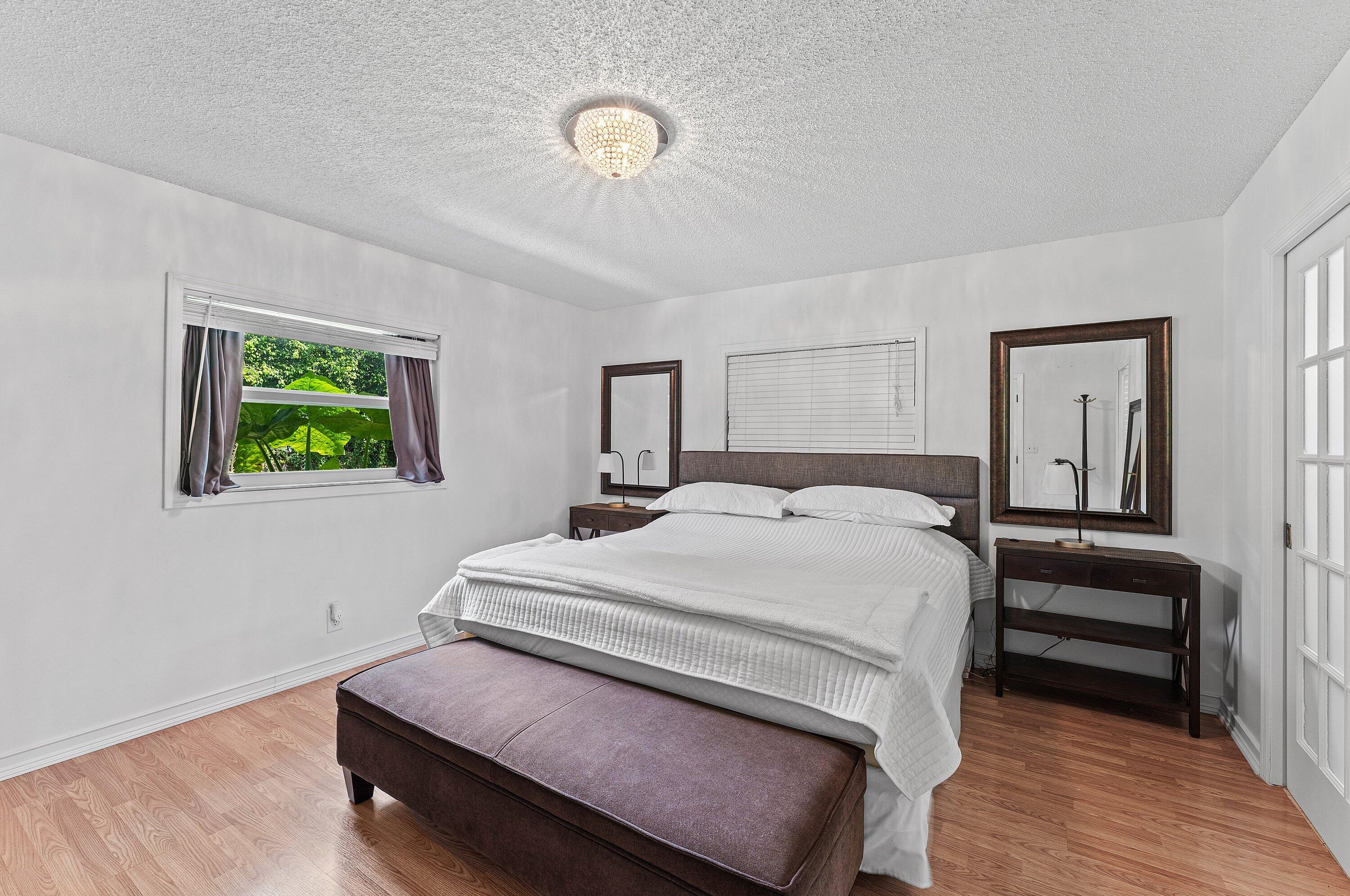 WHISPER WALK - Residential