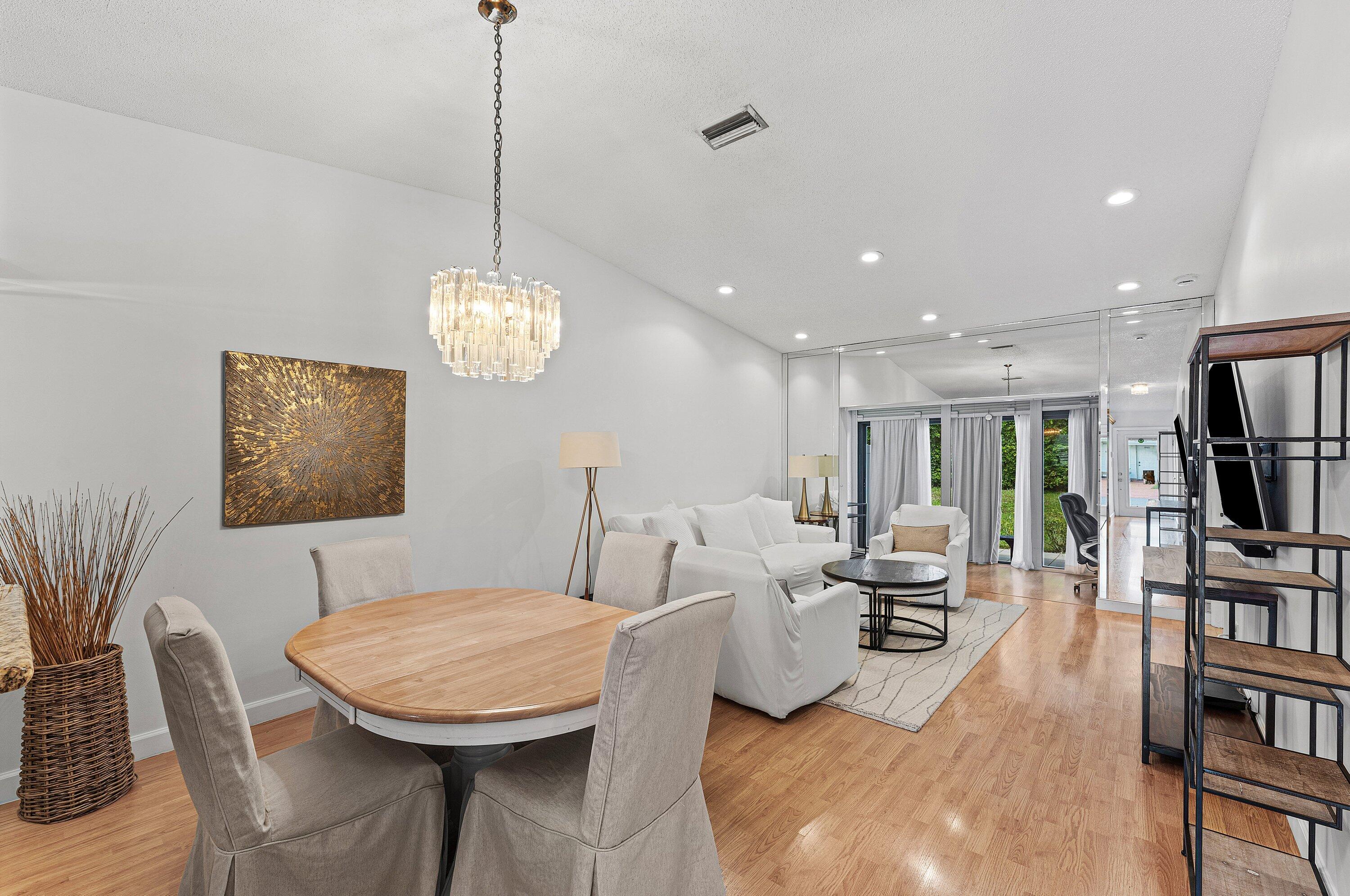 WHISPER WALK - Residential