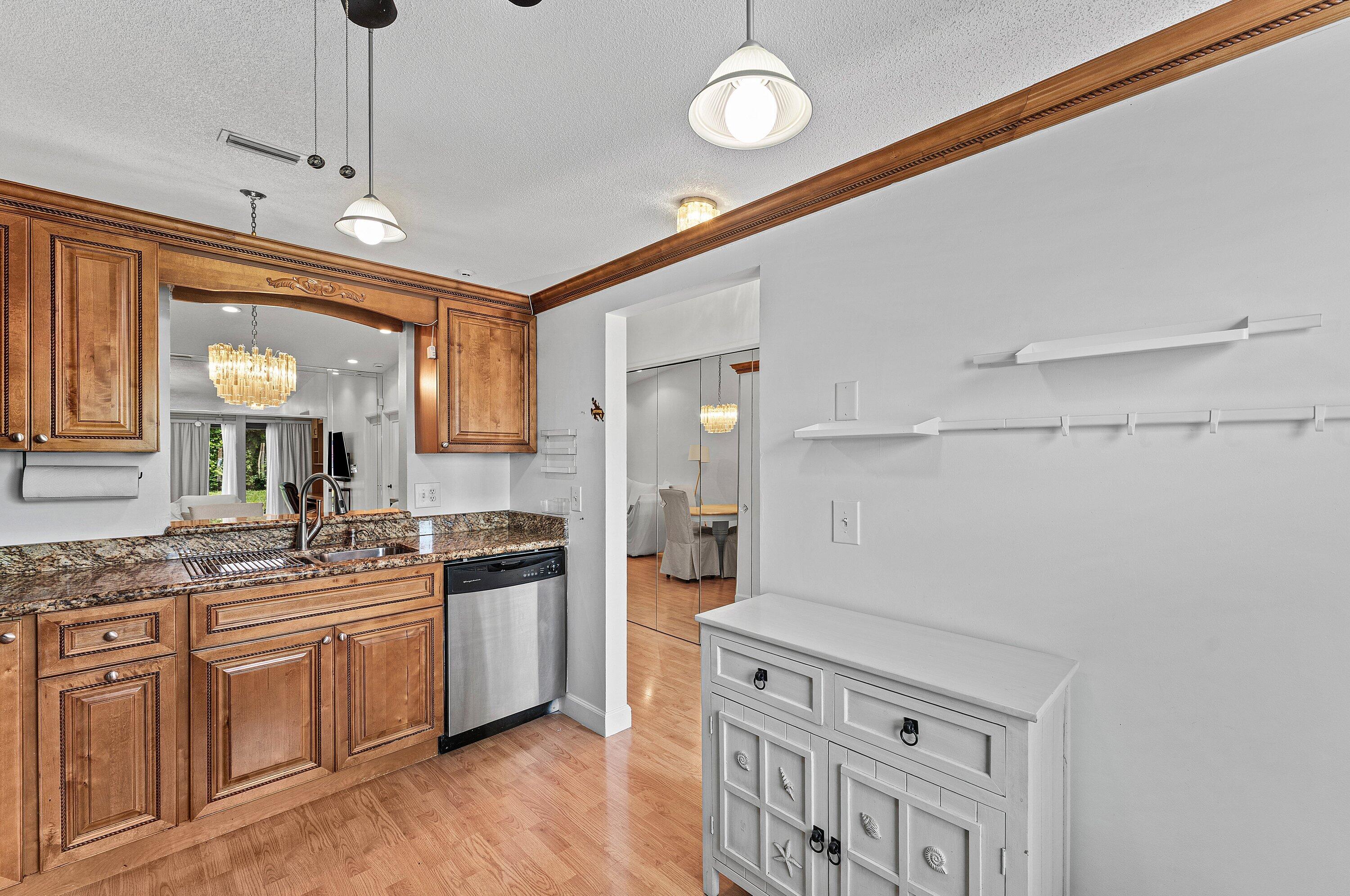 WHISPER WALK - Residential