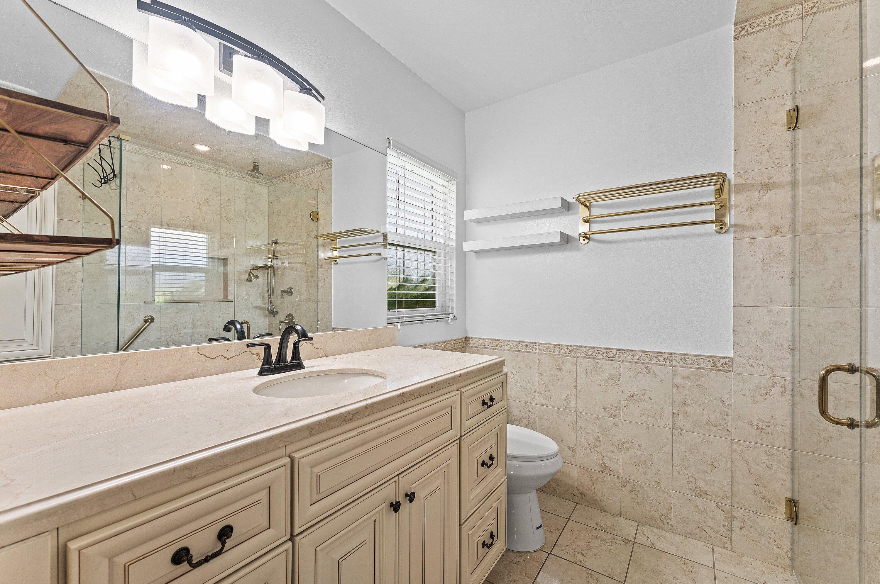 WHISPER WALK - Residential