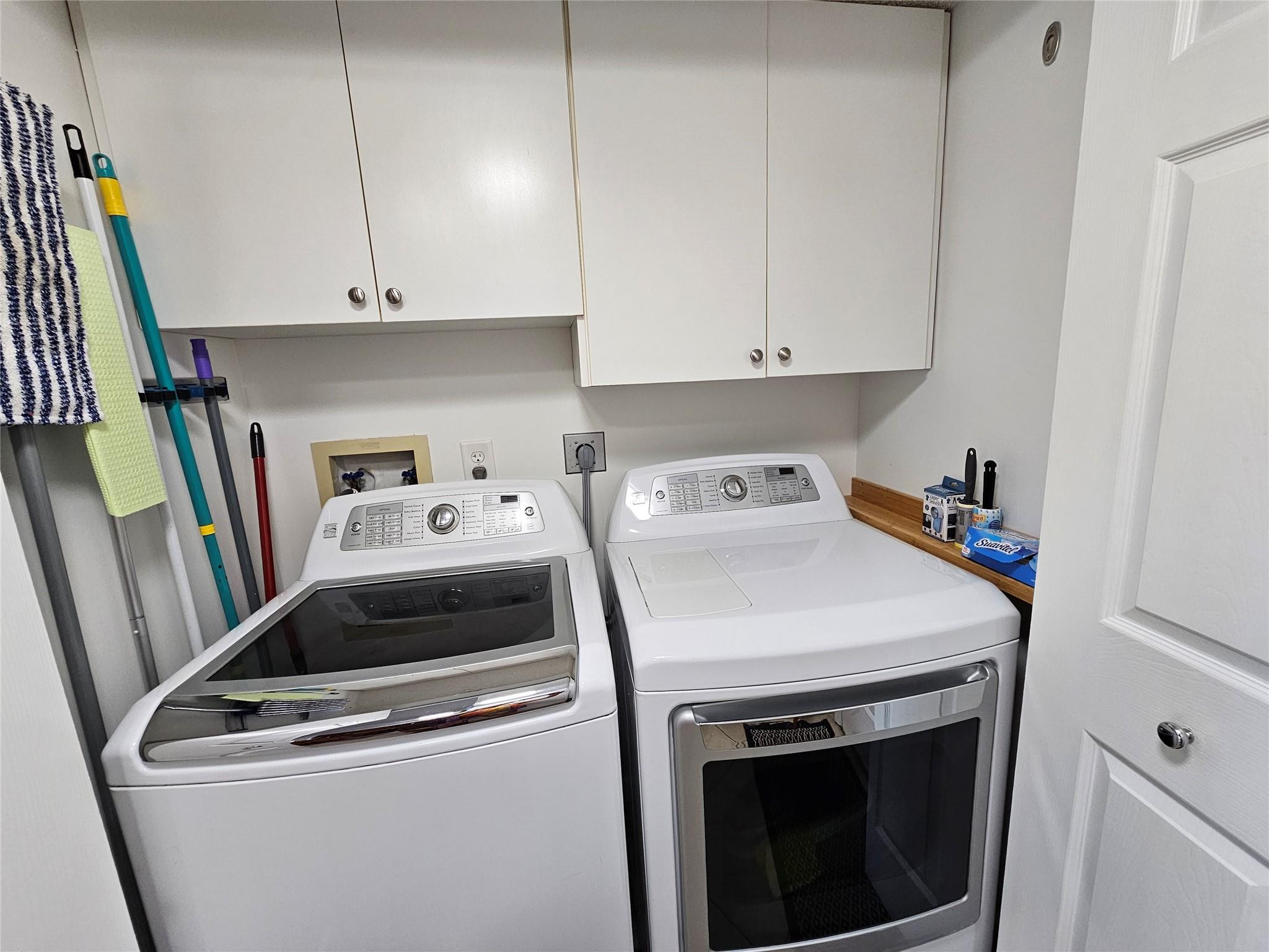CYPRESS BEND CONDOMINIUM V - Residential Lease