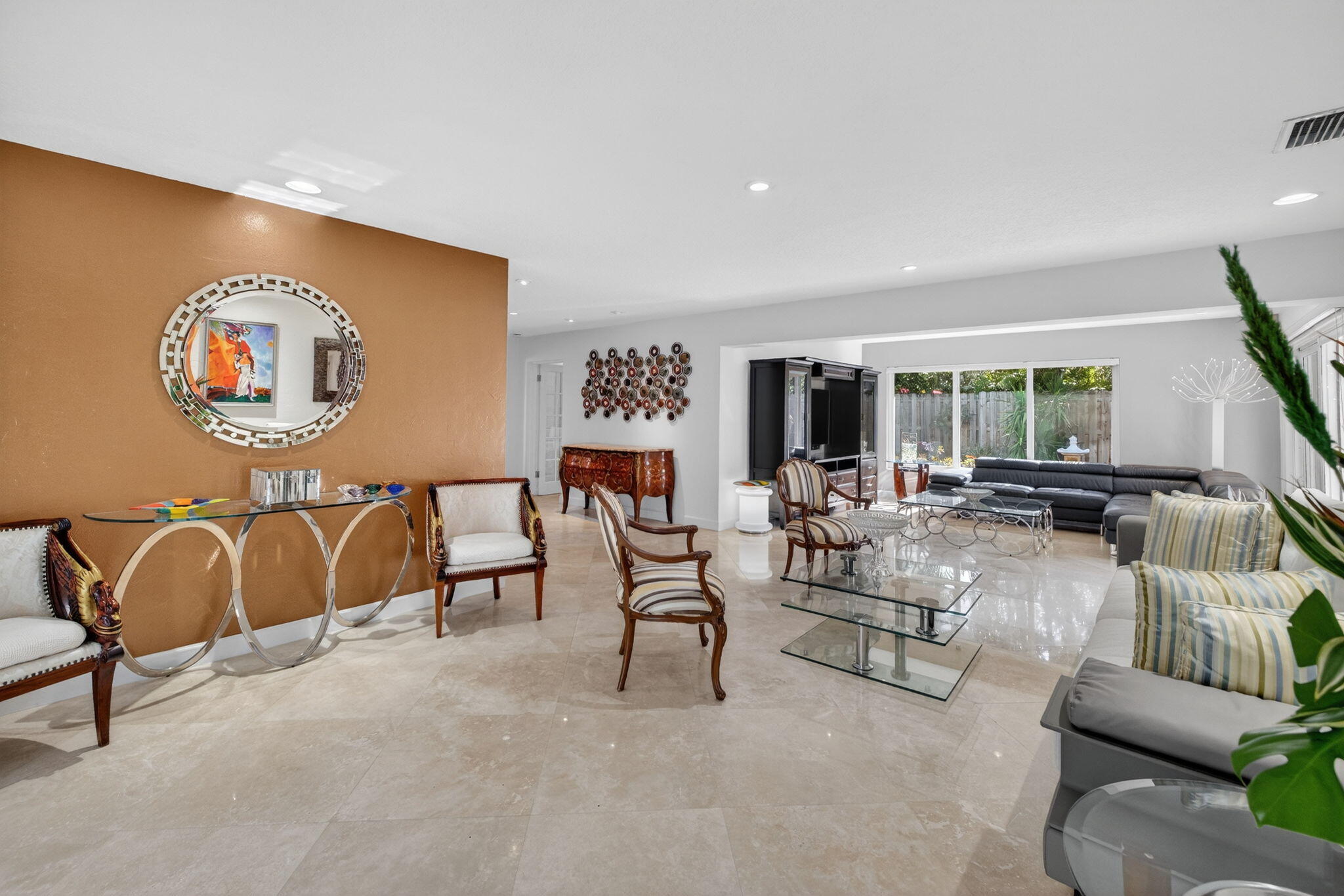 EDGEWATER ESTATES - Residential