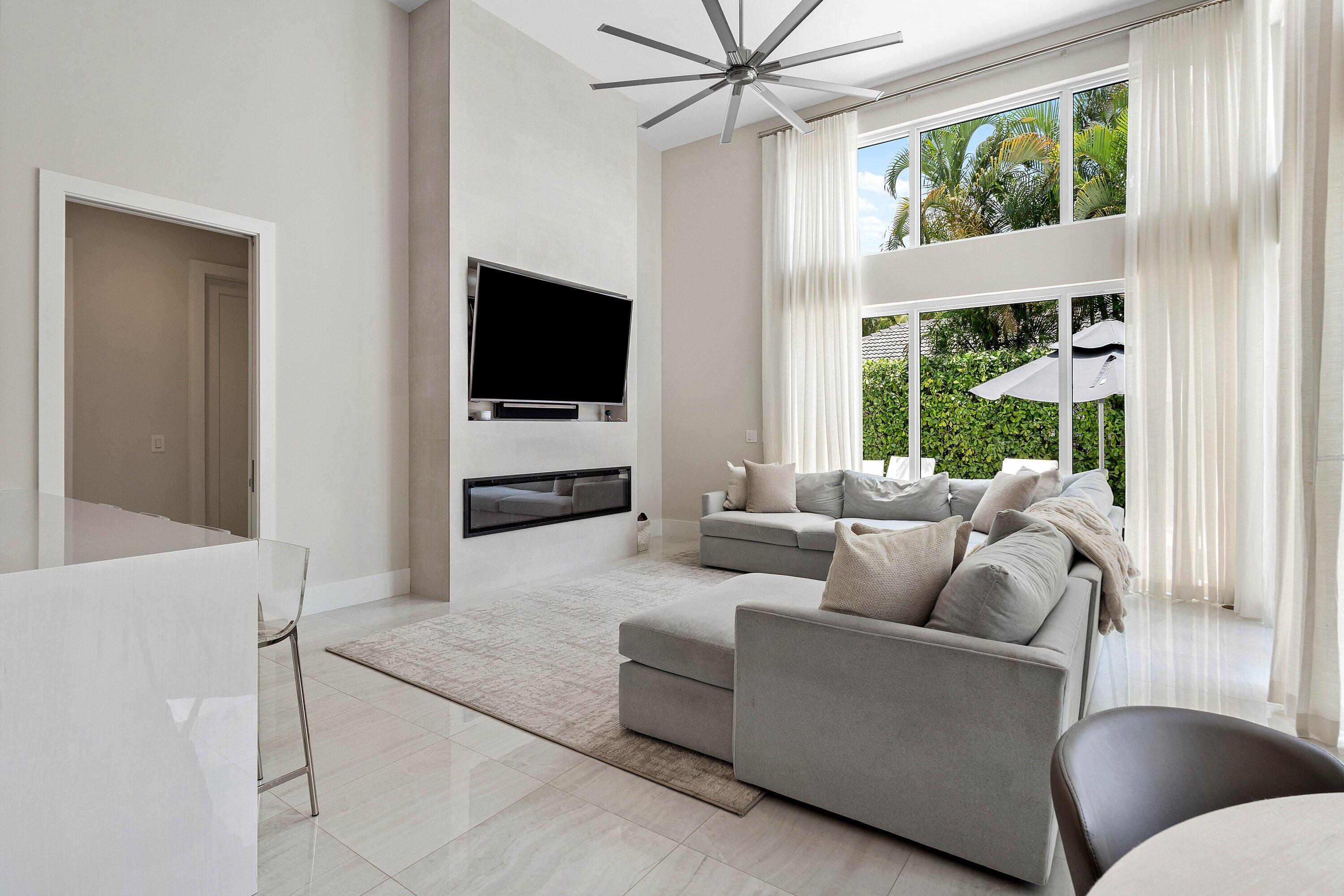 Woodfield Country Club - Residential