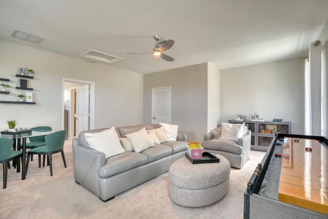 DELRAY TRAILS AT VILLA DELRAY PUD - Residential