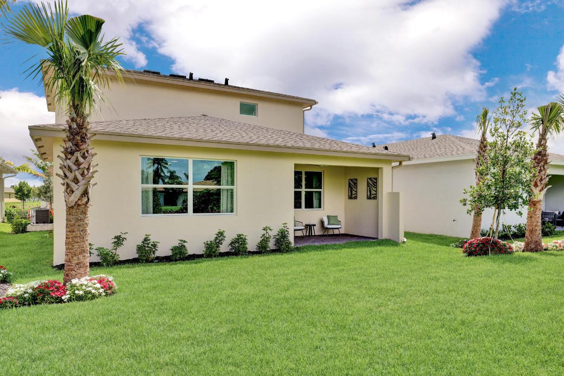 DELRAY TRAILS AT VILLA DELRAY PUD - Residential