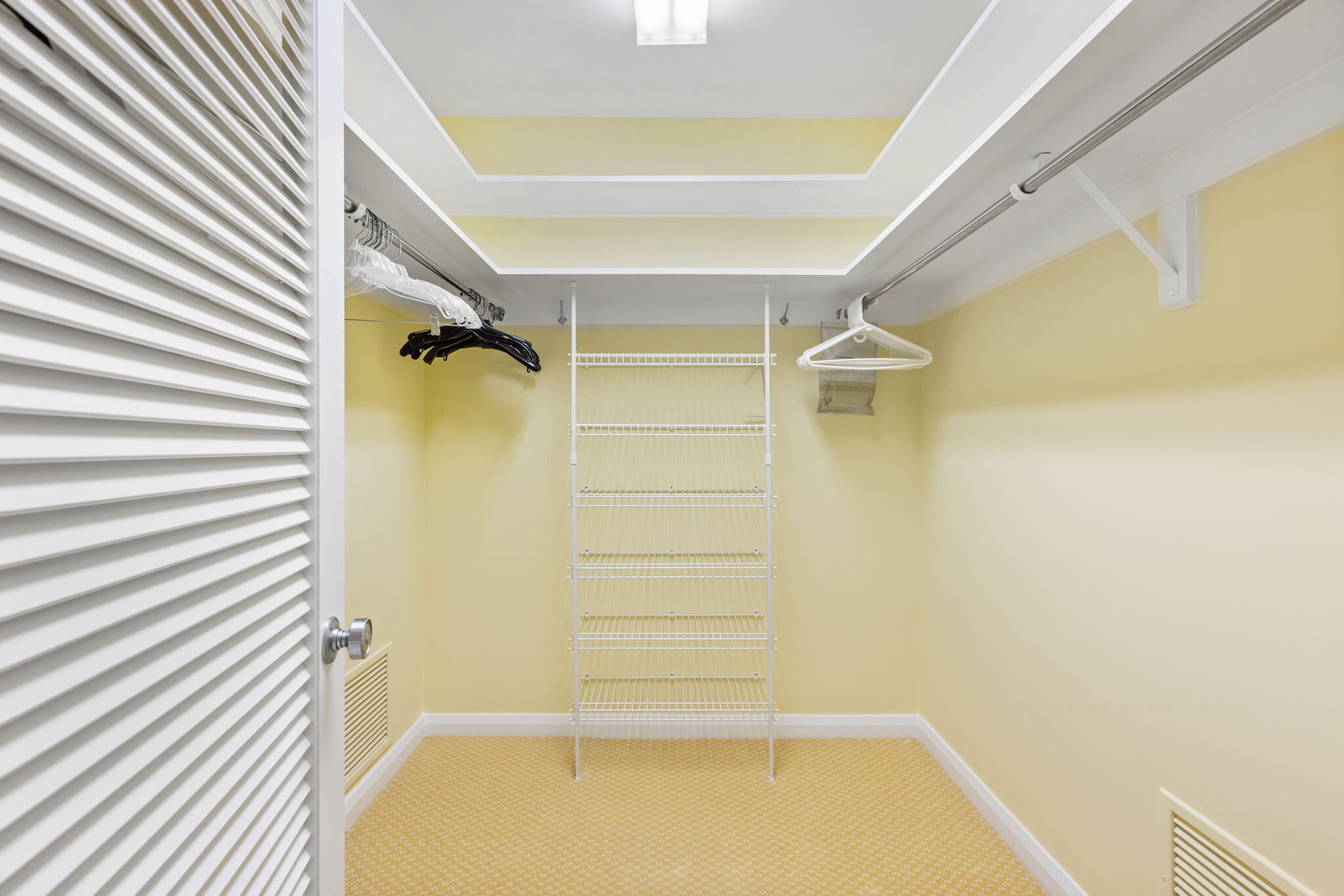 ONE ROYAL PALM WAY CONDO - Residential