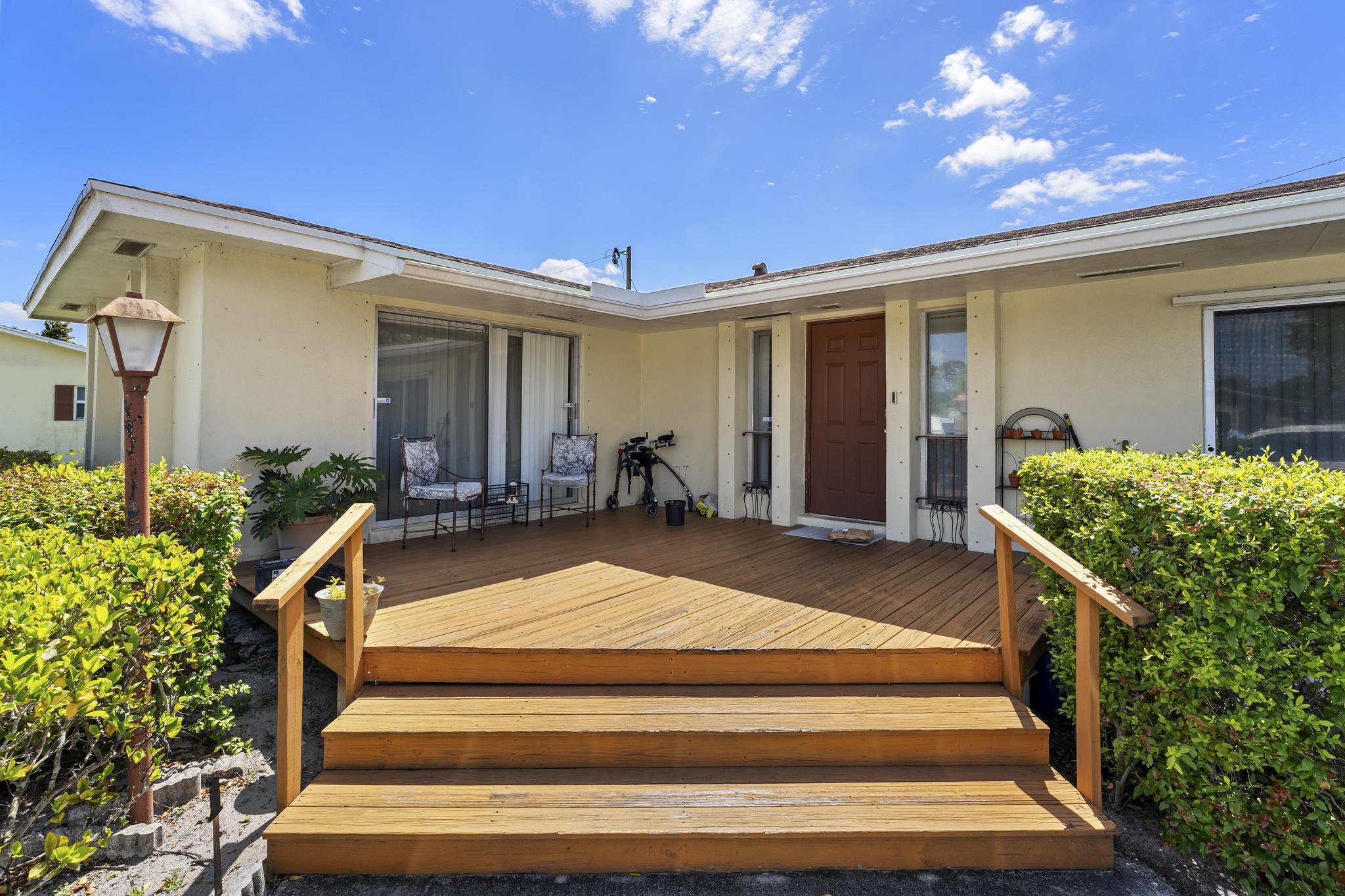 PLANTATION VILLAGE UNREC ON AM-8 - Residential Income