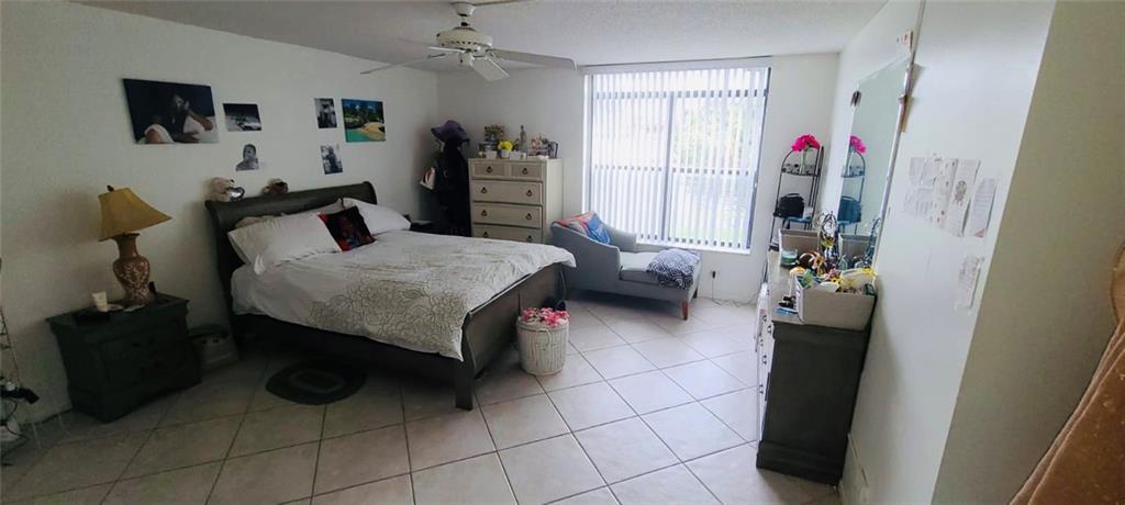 INTERNATIONAL VILLAGE - Residential