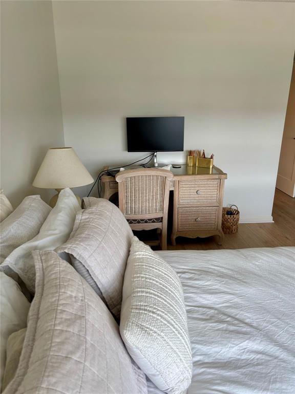 PIERPOINT YACHT CLUB CONDO - Residential Lease