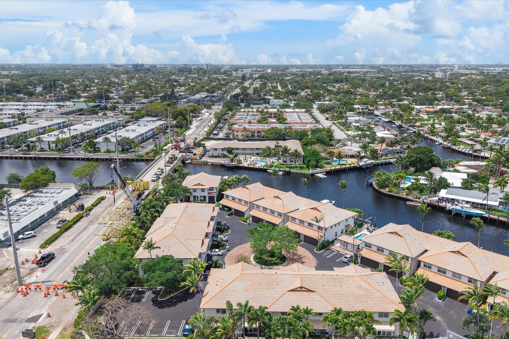 INDIGO POINTE - Residential