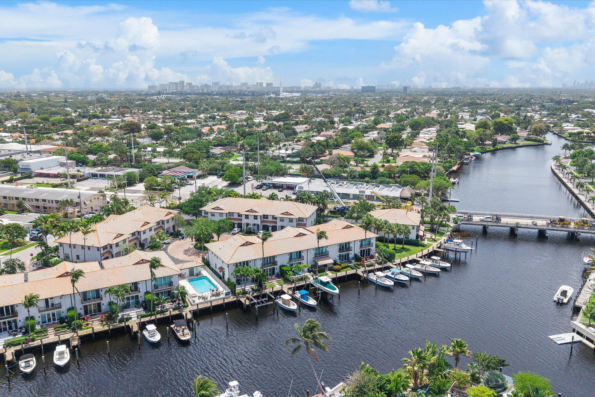 INDIGO POINTE - Residential
