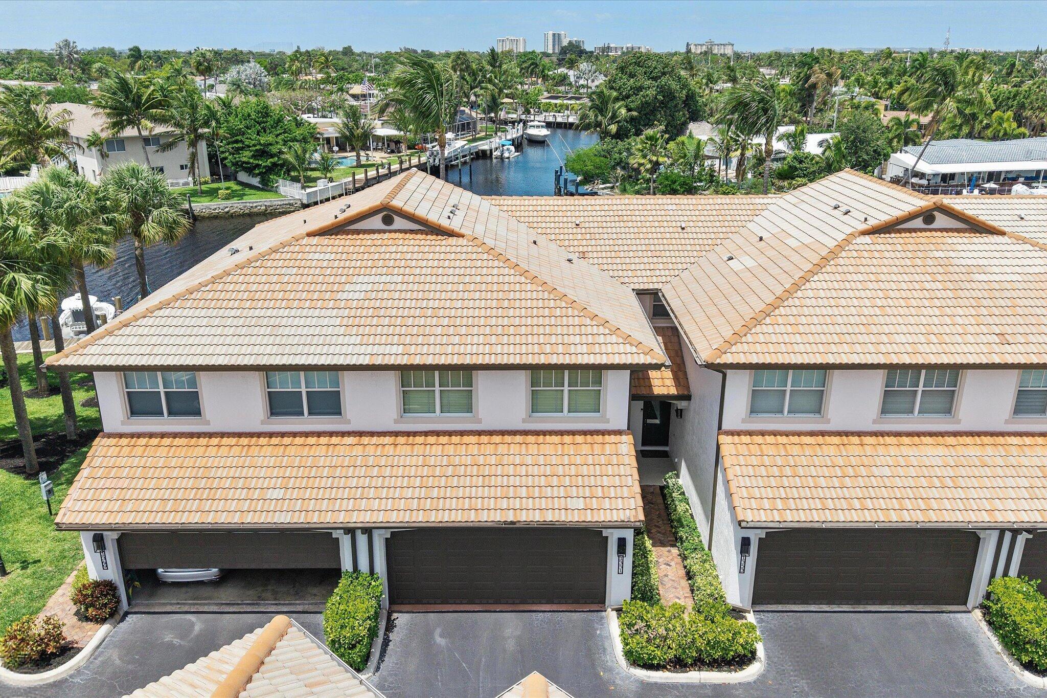 INDIGO POINTE - Residential