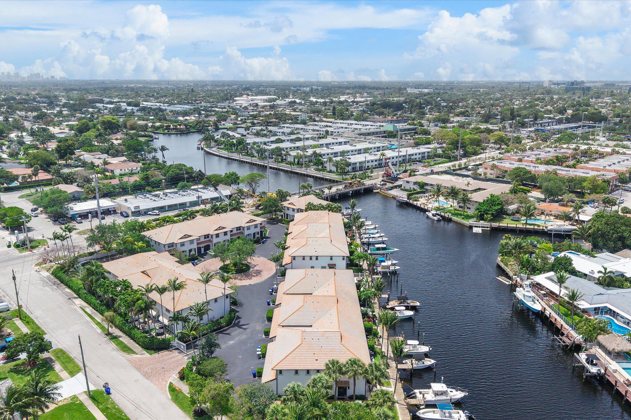 INDIGO POINTE - Residential