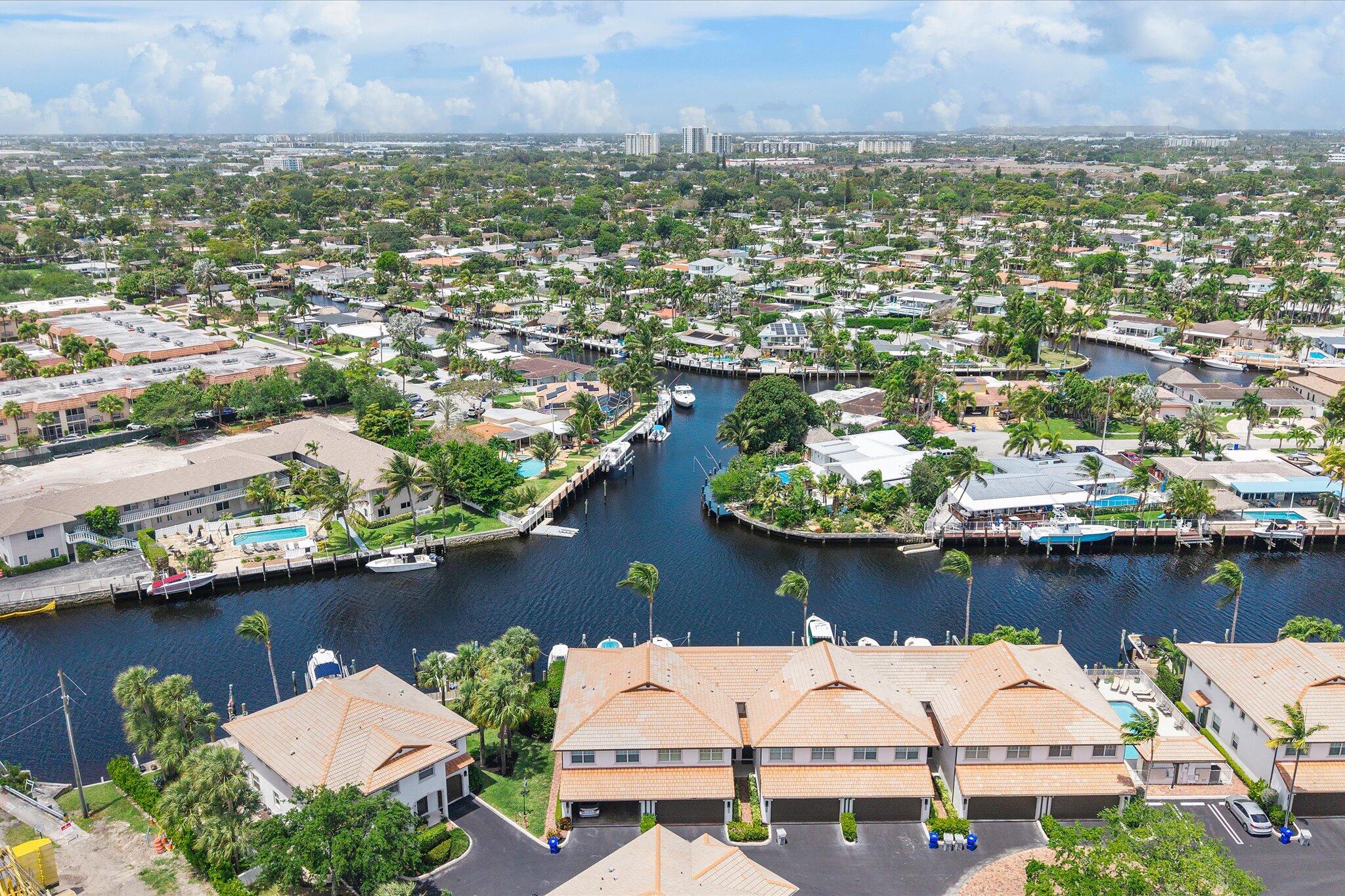 INDIGO POINTE - Residential