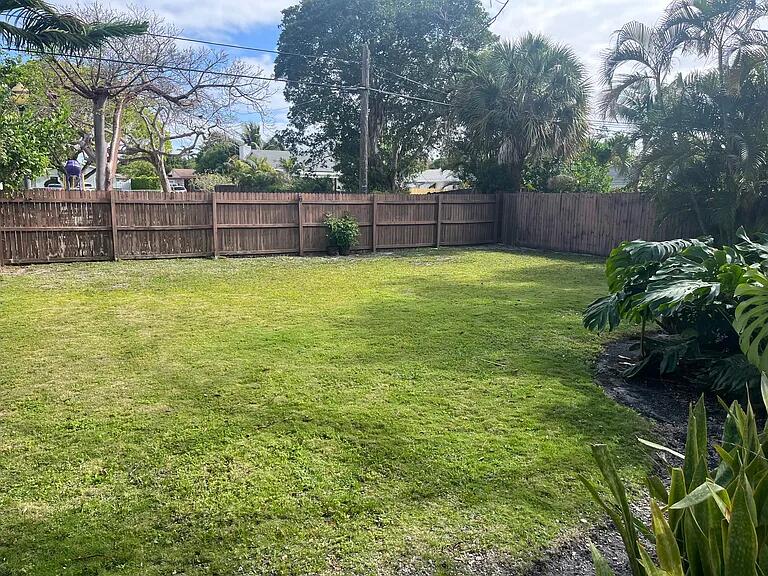 DELL PARK - Residential Lease