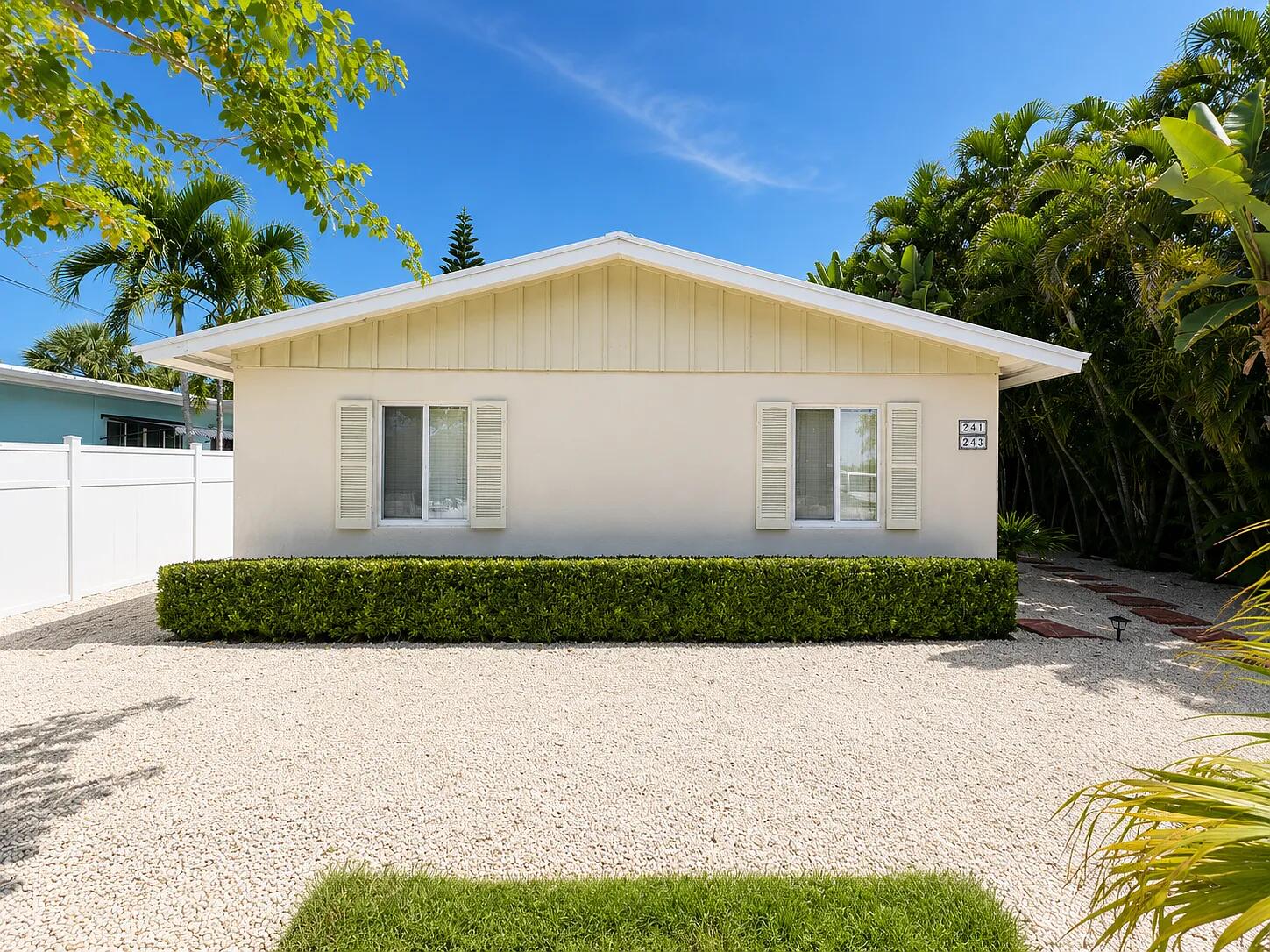 DELL PARK - Residential Lease