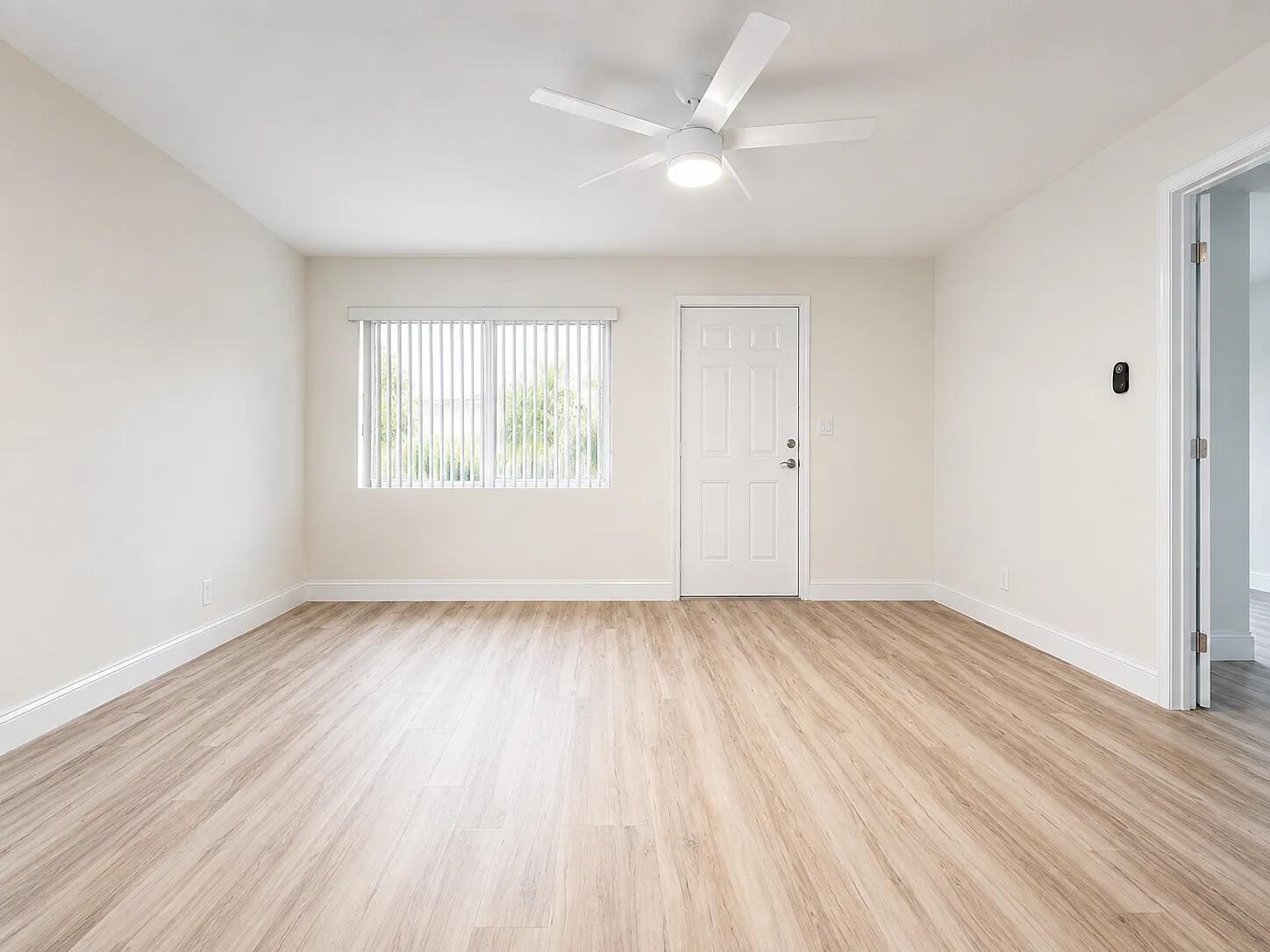 DELL PARK - Residential Lease