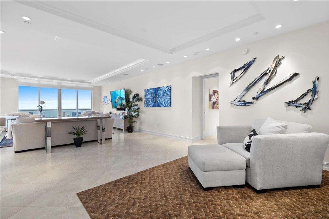 BEACH FRONT - Residential