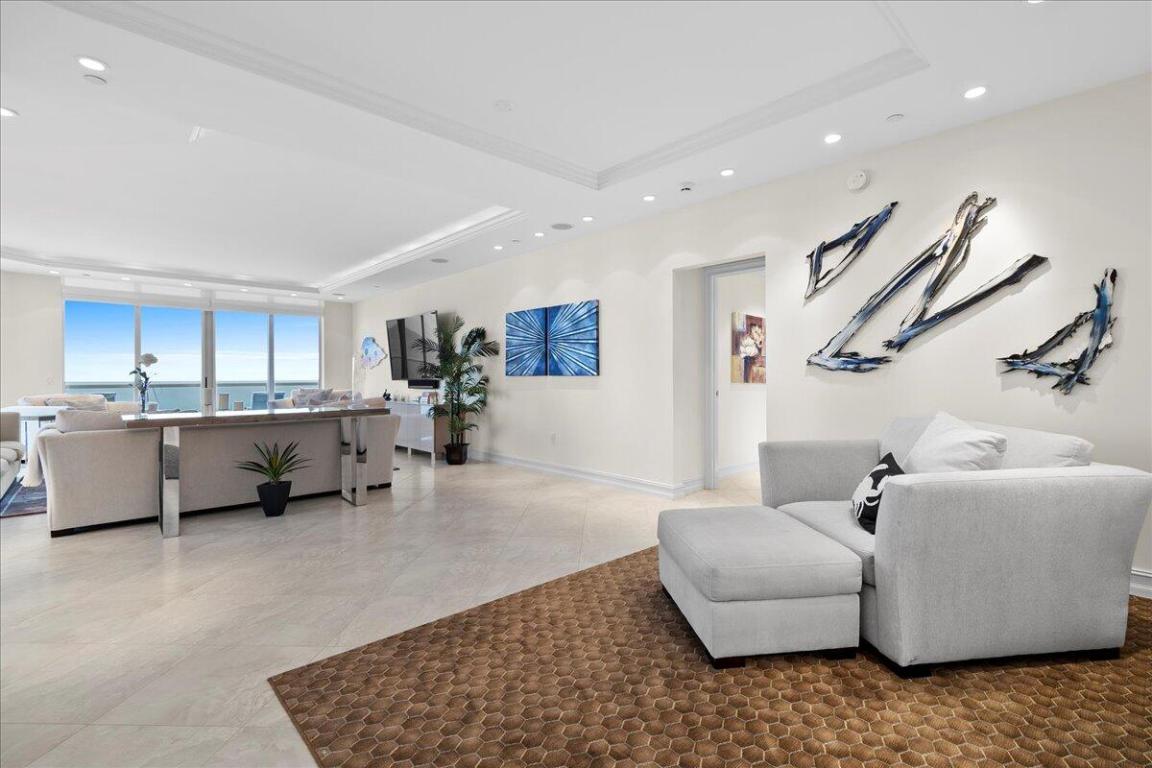 BEACH FRONT - Residential