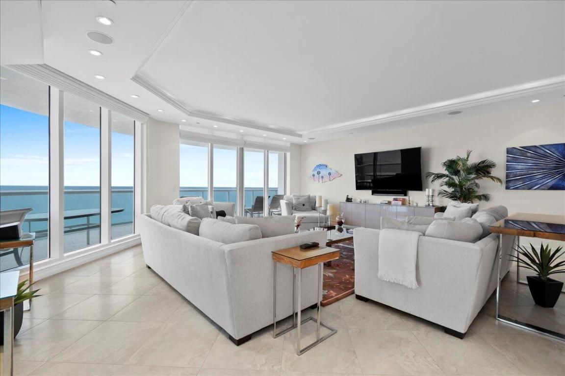 BEACH FRONT - Residential