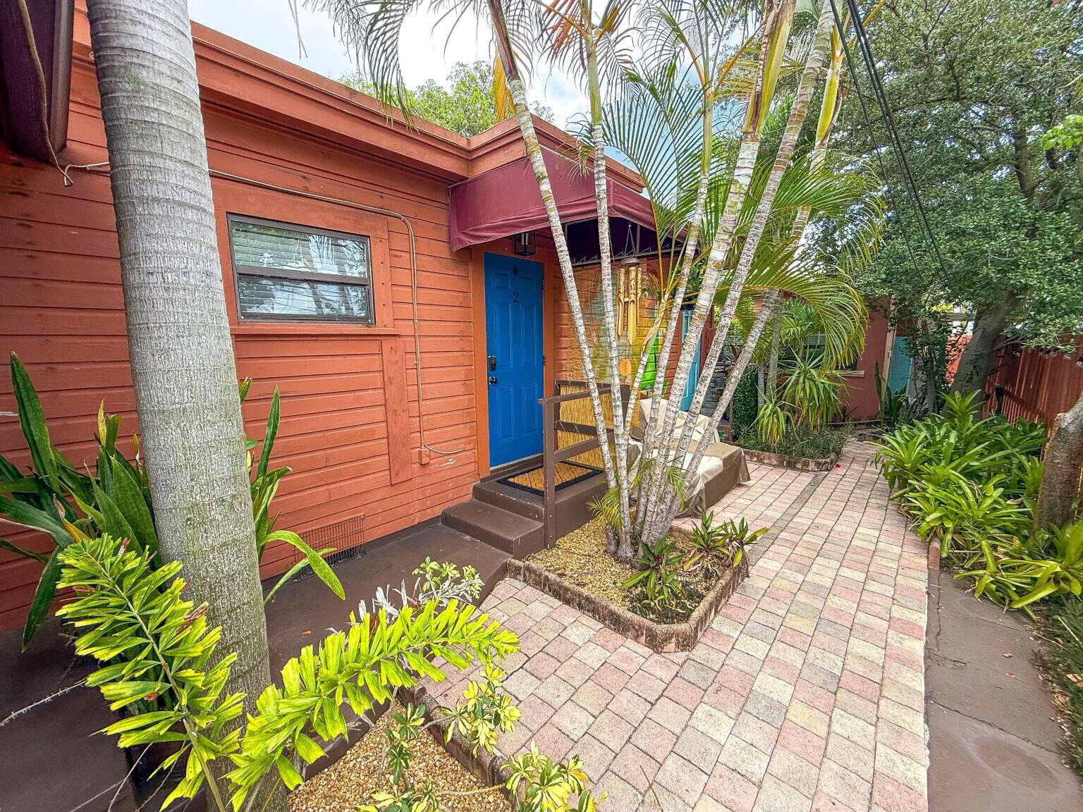 LAKE WORTH TOWN OF - Residential Income